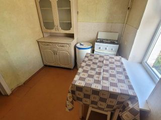 Продаю 1 комнатную квартиру с коммуникациями установлены пластиковые окна фото 5 Таганрог