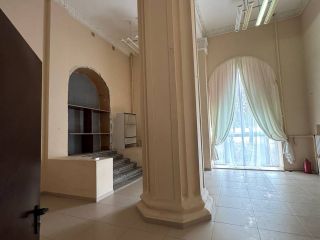 Сдам торговую площадь с коммуникациями на первой линии фото 6 Екатеринбург