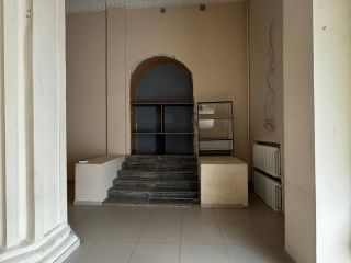 Сдам торговую площадь с коммуникациями на первой линии фото 7 Екатеринбург