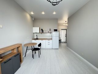 Продам 1 комнатную квартиру ремонт по авторскому проекту видеонаблюдение фото 2 Тюмень