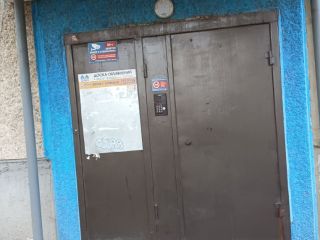 Продается комната гостиничной планировки взрослый собственник установлены пластиковые окна фото 4 Красноярск