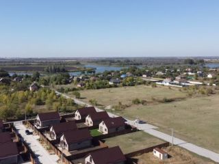 Продаю кирпичный коттедж отличный ремонт с коммуникациями документы в полном порядке фото Краснодар