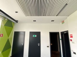 Сдаю офис косметический ремонт пластиковые окна фото 13 Томск