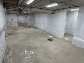 Сдается торговую площадь требуется косметический ремонт отдельный вход есть электричество фото 5 Москва