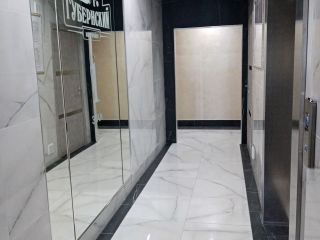 Продается двухкомнатная квартира евроремонт имеется охрана с мебелью фото 17 Краснодар