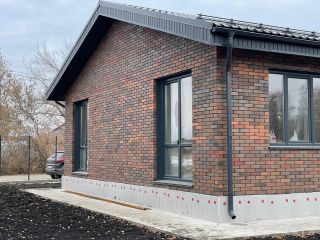 Продам кирпичный коттедж черновая отделка имеется охрана с коммуникациями фото 9 С. Ленинское