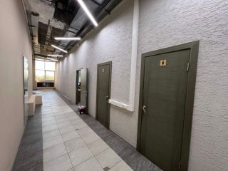 Сдам офис пластиковые окна имеется охрана фото 8 Москва