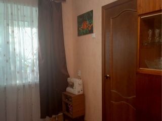 Продаю трехкомнатную квартиру косметический ремонт установлены пластиковые окна в центре города фото 8 Ярославль