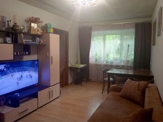 Продаю трехкомнатную квартиру косметический ремонт установлены пластиковые окна в центре города фото 19 Ярославль