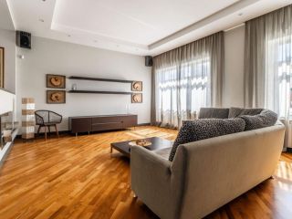 Продается кирпичный дом в центре города с коммуникациями фото Санкт-Петербург