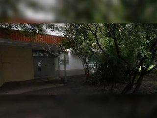 Продается помещение под магазин на первой линии фото Москва