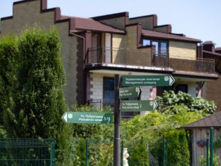 Продаю кирпичный коттедж рассрочка подключена канализация фото Сочи