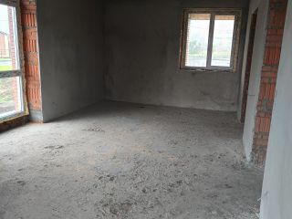 Продам кирпичный коттедж черновая отделка своя скважина с коммуникациями фото 12 КОЛАРОВО