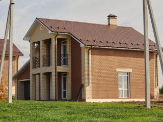 Продам кирпичный коттедж черновая отделка своя скважина с коммуникациями фото 15 КОЛАРОВО