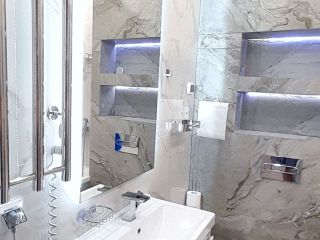 Продаю 2 комнатную квартиру евроремонт имеется охрана с мебелью фото 6 Краснодар