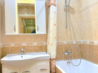 Продаю двушку аккуратный подъезд взрослый собственник фото 16 Москва