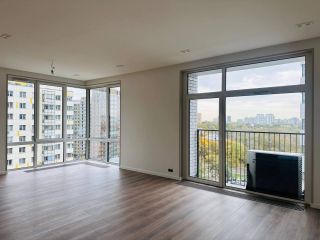 Продаю трешку с мебелью панорамные окна фото 3 Москва