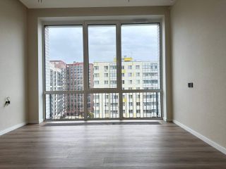 Продаю трешку с мебелью панорамные окна фото 21 Москва