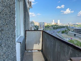 Продаю четырехкомнатную квартиру фото 9 Челябинск