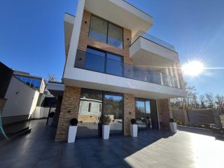 Продается коттедж с коммуникациями документы в полном порядке фото 17 Сочи