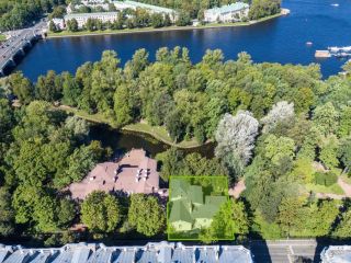 Продается нежилое помещение на первой линии фото 7 Санкт-Петербург