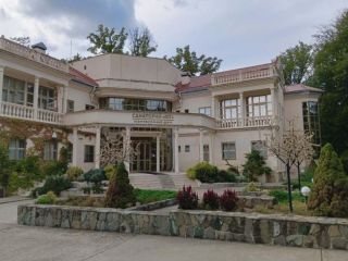 Продам помещение свободного назначения фото Сочи