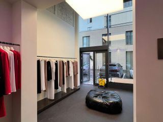 Продаю бизнес отдельный вход свободного назначения фото 2 Москва