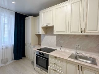 Продаю двухкомнатную квартиру ремонт по западным стандартам взрослый собственник с мебелью фото 2 Ростов-на-Дону