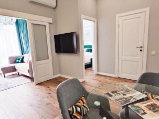 Продаю двухкомнатную квартиру ремонт по авторскому проекту с мебелью фото 11 Сочи