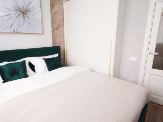 Продаю двухкомнатную квартиру ремонт по авторскому проекту с мебелью фото 24 Сочи