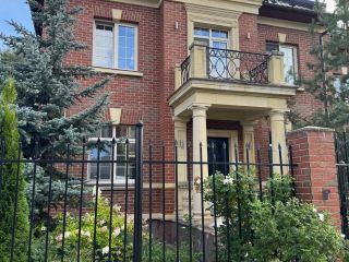 Продаю кирпичный коттедж с мебелью подключена канализация фото 2 Истра