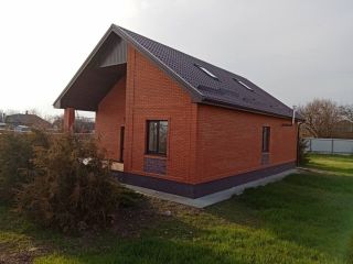 Продается кирпичный дом сухой погреб имеется скважина фото 3 Ростов-на-Дону