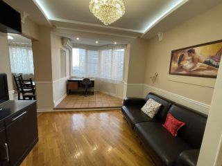 Продам 3 комнатную квартиру взрослый собственник с мебелью фото Химки