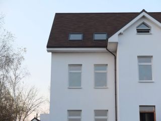 Продаю кирпичный коттедж свободного назначения фото Истра