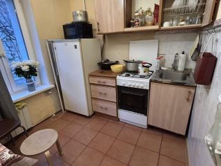 Продается двухкомнатная квартира взрослый собственник документы готовы фото Москва