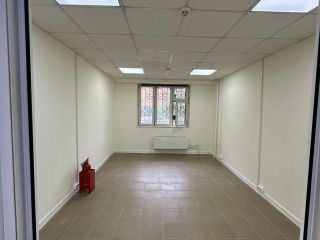 Сдаю нежилое помещение с коммуникациями отдельный вход фото 9 Москва