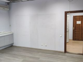 Продам помещение свободного назначения с коммуникациями есть электричество фото 6 Курск