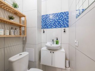 Продам двухкомнатную квартиру имеется охрана фото 36 Сочи