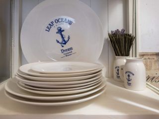 Продам двухкомнатную квартиру имеется охрана фото 46 Сочи