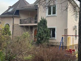 Продаю кирпичный коттедж евроремонт с коммуникациями фото 1 Москва