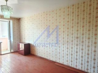 Продам однушку установлены натяжные потолки чистый подъезд фото Томск