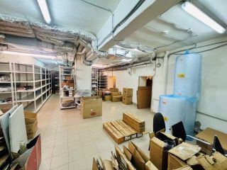 Продаю нежилое помещение с коммуникациями с мебелью фото 7 Москва