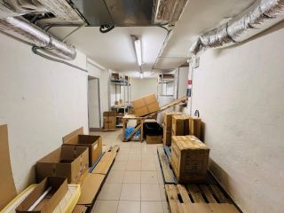 Продаю нежилое помещение с коммуникациями с мебелью фото 8 Москва