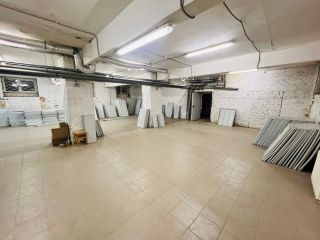 Продаю нежилое помещение с коммуникациями с мебелью фото 13 Москва