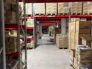 Сдаю помещение под склад подключена канализация есть пожарная сигнализация фото Красноярск