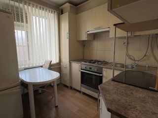 Продаю 3 комнатную квартиру с индивидуальным отоплением косметический ремонт с мебелью фото Армавир