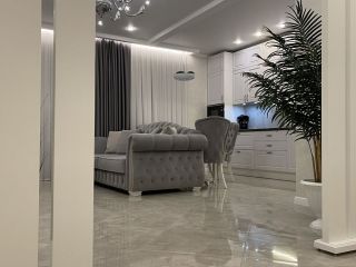 Продается 2 комн. квартира ремонт по авторскому проекту с мебелью имеется охрана фото 3 Санкт-Петербург