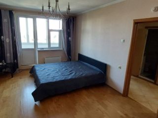 Продам 1 комнатную квартиру с мебелью взрослый собственник фото 2 Москва