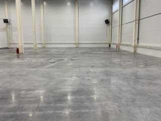 Сдается складское помещение асфальтная дорога с коммуникациями фото 5 Кемерово