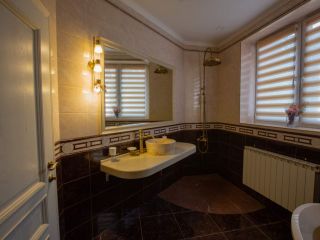 Продается кирпичный коттедж своя скважина подключена канализация фото 14 Солнечногорск